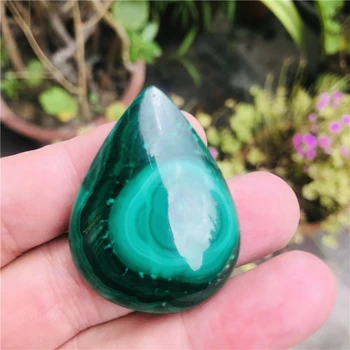 Pravi Naravni Kamen za poliranje, zelena Malahit raw Quartz Kamen Obesek za ogrlico 1pcs